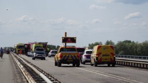 Meerdere voertuigen betrokken bij ongeval N348 Zutphen
